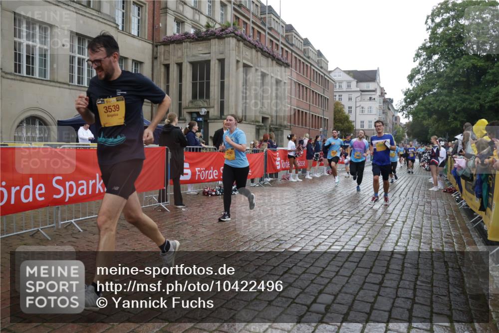 13.09.2026 - Kiel Lauf Yannick Fuchs http://msf.ph/oto/10422496 13.09.2026 10:56:11 Ziel 429, 574, 712, 774, 775, 778, 1208, 2564, 2829, 3267, 3541, 5009, 5682, 5683, 6605, 7292, 7483, 7995, 8054, 8073, 8158, 9210, 10421, 10433, 10570, 10750, 10774, 10795, 12043, 12171, 12603, 280, 350, 566, 712, 1264, 1673, 1929, 2190, 2208, 2264, 2564, 2589, 2798, 3297, 3539, 4556, 4747, 5034, 5279, 5553, 5752, 5772, 6572, 7707, 7851, 7988, 8346, 8631, 8632, 8722, 8733, 8813, 8910, 9069, 11036, 11196, 11621, 11952, 12316, 12327, 12499, 12579, 248, 1504, 34 meine-sportfotos.de