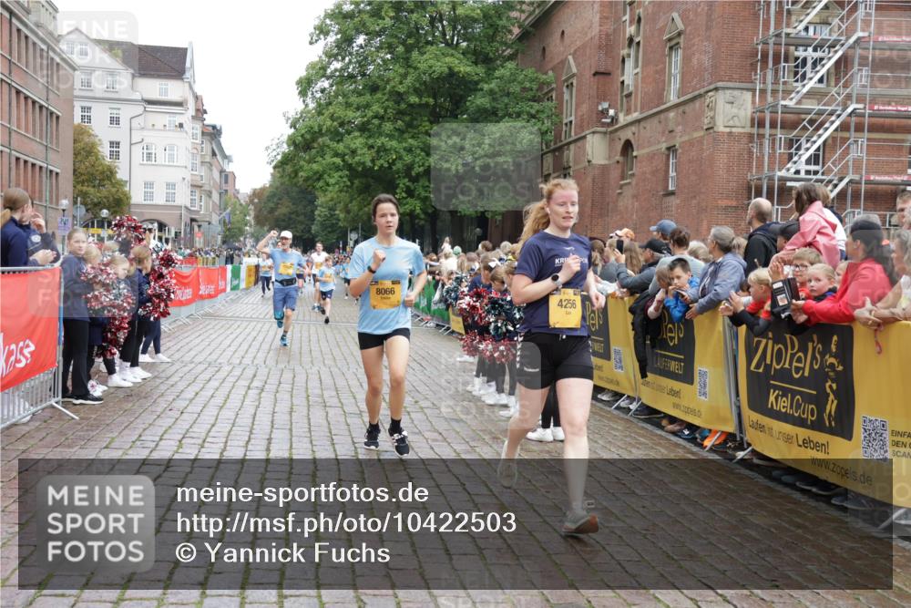 13.09.2026 - Kiel Lauf Yannick Fuchs http://msf.ph/oto/10422503 13.09.2026 09:43:25 Ziel 255, 401, 623, 1508, 4256, 6377, 7099, 7857, 8066, 10189, 10300, 12575, 1040, 1213, 1508, 3041, 3849, 3850, 5530, 5929, 7532, 7874, 8191, 8808, 9311, 9354, 9629, 9933, 10047, 10118, 11753, 12259, 12678, 40, 1049, 1833, 1857, 4171, 5964, 7773, 7905, 8770, 8834, 9323, 9934, 10460, 11246, 12101, 12164, 762, 3827, 3849, 4322, 8870, 9311, 9629, 11721, 12678 meine-sportfotos.de