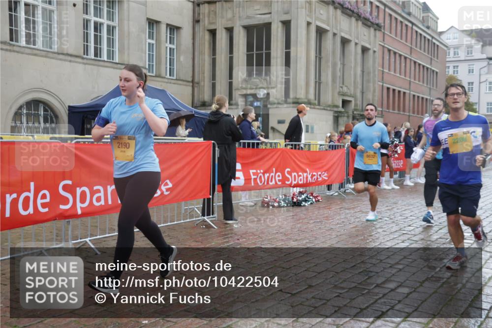 13.09.2026 - Kiel Lauf Yannick Fuchs http://msf.ph/oto/10422504 13.09.2026 10:56:12 Ziel 429, 574, 774, 775, 778, 1208, 1618, 2829, 3267, 3541, 5009, 5067, 5682, 5683, 6605, 7292, 7483, 7995, 8054, 8073, 8158, 9210, 10421, 10433, 10570, 10750, 10774, 10795, 12043, 12171, 12603, 280, 350, 566, 712, 1264, 1673, 1929, 2190, 2208, 2264, 2564, 2589, 2798, 3297, 3539, 4556, 4747, 5034, 5279, 5553, 5752, 5772, 6572, 7707, 7851, 7988, 7995, 8346, 8631, 8632, 8722, 8733, 8813, 8910, 9069, 11036, 11196, 12316, 12327, 12499, 12579, 248, 1504, 34 meine-sportfotos.de
