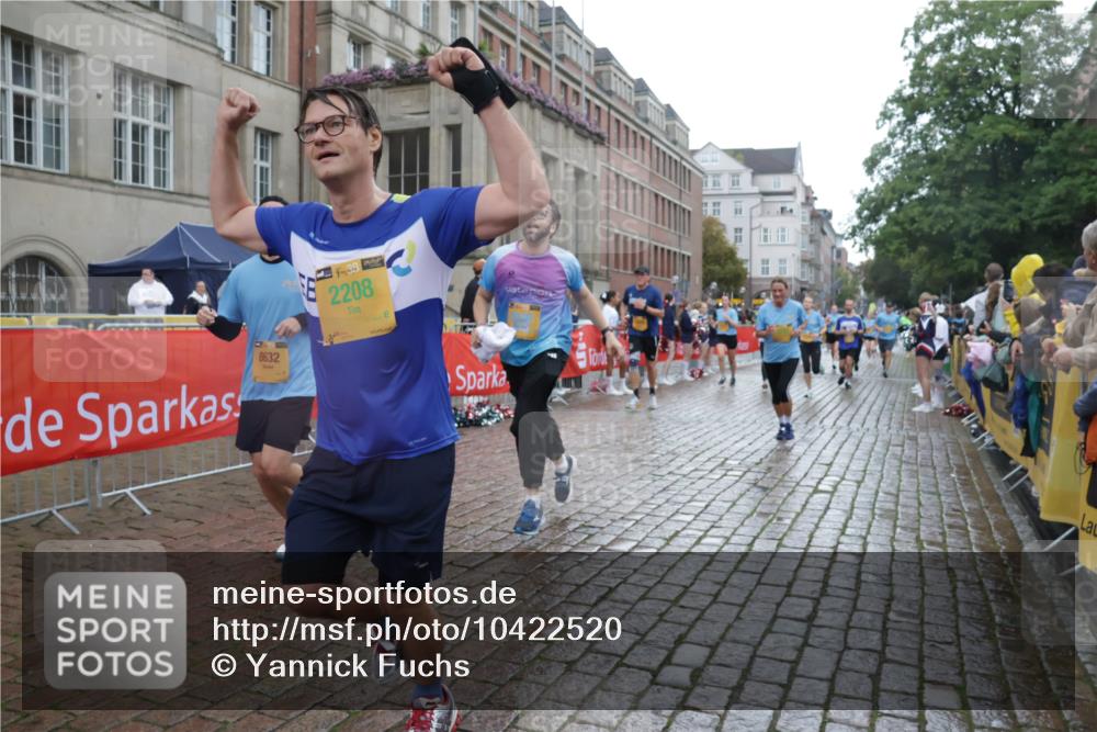 13.09.2026 - Kiel Lauf Yannick Fuchs http://msf.ph/oto/10422520 13.09.2026 10:56:13 Ziel 429, 574, 774, 775, 778, 1208, 1618, 2829, 3267, 3541, 5009, 5067, 5682, 5683, 6605, 7292, 7483, 8054, 8073, 8158, 9210, 10421, 10433, 10570, 10750, 10774, 10795, 12043, 12171, 12603, 280, 350, 429, 566, 712, 774, 775, 1264, 1673, 1929, 2190, 2208, 2264, 2564, 2589, 2798, 3297, 4556, 4747, 5034, 5279, 5553, 5752, 5772, 6572, 7707, 7851, 7988, 7995, 8346, 8631, 8632, 8722, 8733, 8813, 8910, 9069, 11036, 11196, 12316, 12327, 12499, 12579, 248, 1504 meine-sportfotos.de