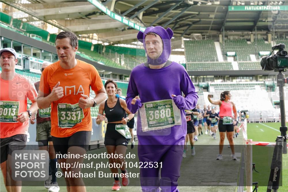 13.09.2026 - 21. swb-Marathon Bremen Michael Burmester http://msf.ph/oto/10422531 13.09.2026 13:22:52 Laufen im Stadion 128, 160, 211, 258, 343, 351, 434, 441, 533, 571, 601, 609, 708, 851, 892, 1060, 1094, 1157, 1178, 1259, 1331, 1344, 1417, 1518, 1657, 1669, 1691, 1729, 1746, 1788, 1883, 2213, 2290, 2433, 2475, 2504, 2526, 2619, 2632, 2652, 2660, 2685, 2711, 2828, 2936, 2964, 2968, 2995, 3022, 3034, 3225, 3252, 3282, 3292, 3347, 3351, 3395, 3423, 3447, 3505, 3530, 3559, 3682, 3727, 3770, 3784, 3819, 4020, 4054, 4231, 4406, 4407, 4431, 4466, 4467, 4584, 1506 meine-sportfotos.de