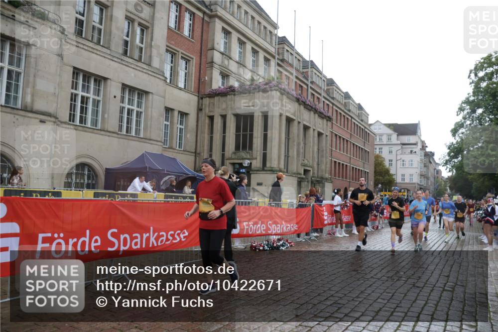 13.09.2026 - Kiel Lauf Yannick Fuchs http://msf.ph/oto/10422671 13.09.2026 10:56:27 Ziel 248, 476, 929, 1504, 1557, 1618, 1666, 2075, 2454, 2674, 2880, 3061, 3286, 4180, 4440, 4806, 5067, 6067, 6530, 6882, 6884, 7594, 8989, 8997, 9674, 10264, 10509, 10659, 12669, 12762, 350, 429, 574, 712, 774, 775, 778, 1208, 1618, 2564, 2798, 2829, 3267, 3541, 4556, 5009, 5067, 5553, 5682, 5683, 6572, 6605, 7292, 7483, 7707, 7851, 7995, 8054, 8073, 8158, 8733, 8813, 8910, 9069, 9210, 10421, 10433, 10570, 10750, 10774, 10795, 12316, 12579, 452, 1139 meine-sportfotos.de