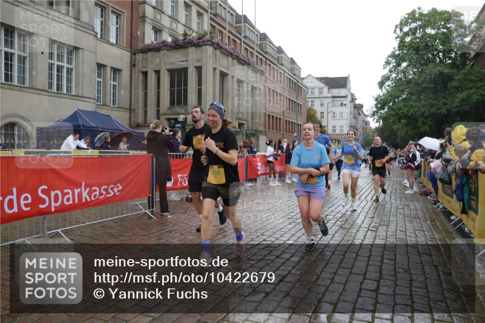 13.09.2026 - Kiel Lauf Yannick Fuchs http://msf.ph/oto/10422679 13.09.2026 10:56:29 Ziel 248, 476, 929, 1504, 1557, 1666, 2075, 2454, 2560, 2674, 2880, 3000, 3061, 3286, 3410, 4180, 4440, 4806, 5593, 6067, 6530, 6882, 6884, 7594, 7642, 8989, 8997, 9674, 10264, 10509, 10659, 12669, 12762, 350, 429, 574, 712, 774, 775, 778, 1208, 1618, 2075, 2454, 2564, 2798, 2829, 3267, 3541, 4806, 5009, 5067, 5553, 5682, 5683, 6572, 6605, 7292, 7483, 7707, 7851, 7995, 8054, 8073, 8158, 8813, 8910, 9069, 9210, 10421, 10433, 10570, 10750, 10774, 10795, 12316, 12579, 452, 1139 meine-sportfotos.de