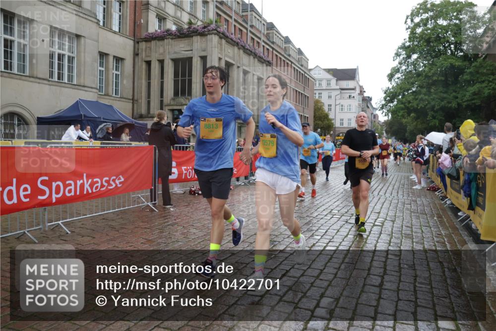 13.09.2026 - Kiel Lauf Yannick Fuchs http://msf.ph/oto/10422701 13.09.2026 10:56:31 Ziel 248, 476, 929, 1504, 1557, 1666, 2560, 2674, 2880, 3000, 3061, 3286, 3410, 3466, 4180, 4440, 5593, 6067, 6530, 6882, 6884, 7594, 7642, 8989, 8997, 9674, 10264, 10509, 10659, 12669, 12762, 350, 429, 574, 712, 774, 775, 778, 1208, 1618, 2075, 2454, 2564, 2829, 3267, 3541, 4806, 5009, 5067, 5553, 5682, 5683, 6572, 6605, 6884, 7292, 7483, 7707, 7851, 7995, 8054, 8073, 8158, 8813, 8910, 9069, 9210, 10264, 10421, 10433, 10570, 10750, 10774, 10795, 12316, 12579, 452, 1139 meine-sportfotos.de
