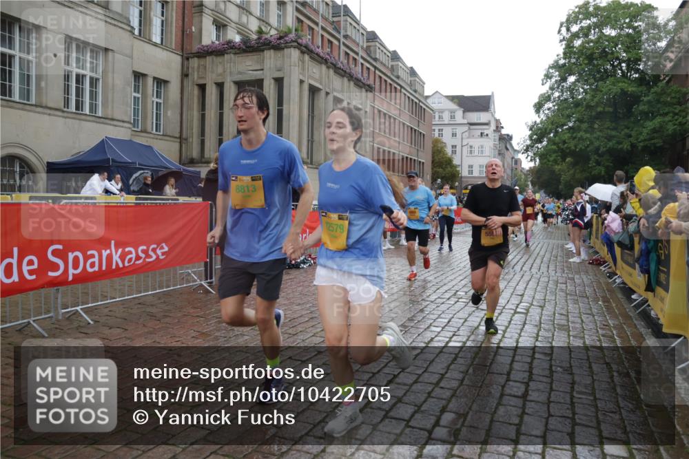 13.09.2026 - Kiel Lauf Yannick Fuchs http://msf.ph/oto/10422705 13.09.2026 10:56:31 Ziel 248, 476, 929, 1504, 1557, 1666, 2560, 2674, 2880, 3000, 3061, 3286, 3410, 3466, 4180, 4440, 5593, 6067, 6530, 6882, 6884, 7594, 7642, 8989, 8997, 9674, 10264, 10509, 10659, 12669, 12762, 350, 429, 574, 712, 774, 775, 778, 1208, 1618, 2075, 2454, 2564, 2829, 3267, 3541, 4806, 5009, 5067, 5553, 5682, 5683, 6572, 6605, 6884, 7292, 7483, 7707, 7851, 7995, 8054, 8073, 8158, 8813, 8910, 9069, 9210, 10264, 10421, 10433, 10570, 10750, 10774, 10795, 12316, 12579, 452, 1139 meine-sportfotos.de
