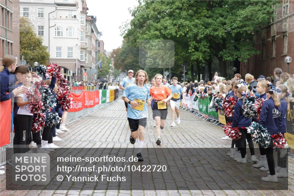 13.09.2026 - Kiel Lauf Yannick Fuchs http://msf.ph/oto/10422720 13.09.2026 09:43:38 Ziel 40, 401, 1049, 1833, 1857, 4171, 5964, 7773, 7905, 8770, 8834, 9323, 9934, 10189, 10300, 10460, 11246, 12101, 12164, 12575, 255, 401, 623, 1508, 3041, 4256, 5929, 6377, 7099, 7532, 7857, 8066, 8808, 9354, 9933, 10047, 10118, 10189, 12259, 654, 4522, 5026, 5171, 5857, 7510, 7948, 9814, 10641, 10931, 12376, 1040, 3850, 5530, 8191, 9354, 11753 meine-sportfotos.de