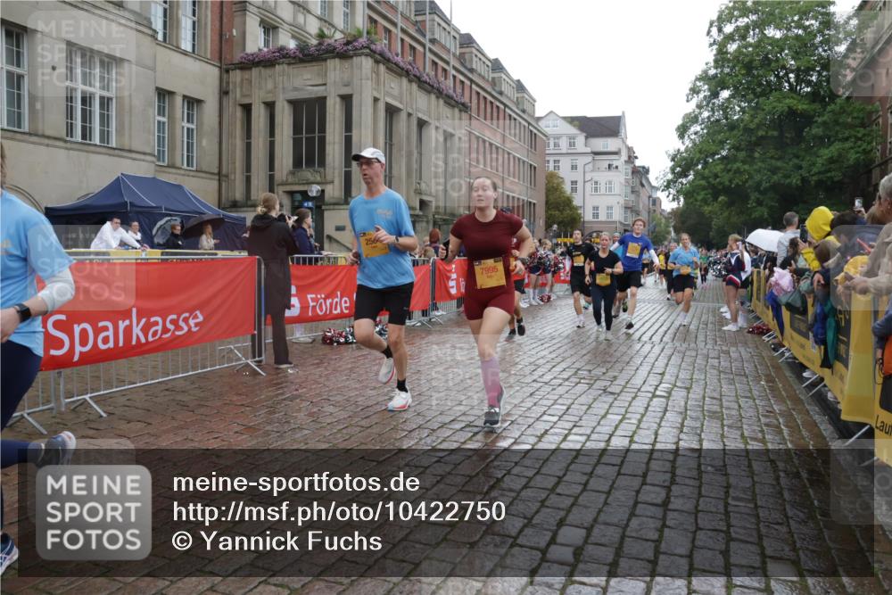 13.09.2026 - Kiel Lauf Yannick Fuchs http://msf.ph/oto/10422750 13.09.2026 10:56:35 Ziel 248, 929, 1139, 1157, 1504, 1557, 1666, 1805, 2526, 2560, 2880, 3000, 3061, 3286, 3410, 3413, 3466, 4180, 4209, 5593, 6067, 6882, 7209, 7594, 7642, 7912, 8989, 8997, 9674, 10621, 10659, 12762, 248, 350, 429, 476, 574, 712, 774, 775, 778, 1208, 1618, 2075, 2454, 2564, 2674, 2829, 2880, 3267, 3541, 4440, 4806, 5009, 5067, 5682, 5683, 6530, 6605, 6884, 7292, 7483, 7995, 8054, 8073, 8158, 8910, 9210, 10264, 10421, 10433, 10509, 10570, 10750, 10774, 10795, 12316, 452 meine-sportfotos.de