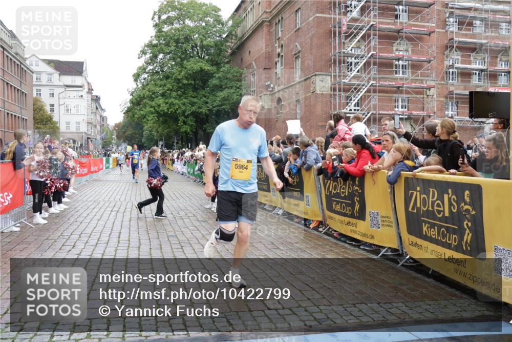 13.09.2026 - Kiel Lauf Yannick Fuchs http://msf.ph/oto/10422799 13.09.2026 09:43:44 Ziel 654, 1833, 4522, 5964, 9323, 9934, 10460, 12164, 40, 255, 401, 623, 1049, 1508, 1857, 4171, 4256, 5929, 6377, 7099, 7532, 7773, 7857, 7905, 8066, 8770, 8808, 8834, 9933, 10047, 10118, 10189, 10300, 11246, 12101, 12575, 4283, 5026, 5171, 5857, 6550, 7510, 7948, 8300, 9814, 10641, 10931, 11653, 11655, 12098, 12376, 3041, 9354, 9933, 10047, 10118, 11753, 12259 meine-sportfotos.de