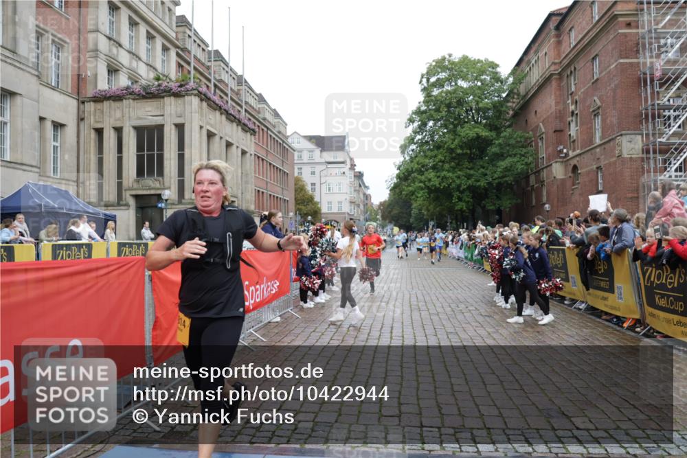 13.09.2026 - Kiel Lauf Yannick Fuchs http://msf.ph/oto/10422944 13.09.2026 09:43:57 Ziel 654, 4522, 5026, 5171, 5857, 7510, 7948, 9814, 10641, 10931, 11653, 12376, 40, 401, 1049, 1833, 1857, 4171, 4256, 5964, 7773, 7857, 7905, 8066, 8770, 8834, 9323, 9934, 10189, 10300, 10460, 11246, 12101, 12164, 12575, 537, 793, 2031, 2437, 4092, 4283, 6550, 7753, 8300, 11655, 12098, 12373, 12437, 255, 623, 1508, 4256, 6377, 7099, 8066 meine-sportfotos.de