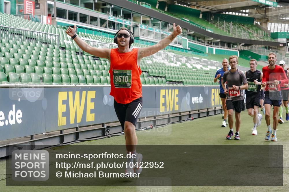 13.09.2026 - 21. swb-Marathon Bremen Michael Burmester http://msf.ph/oto/10422952 13.09.2026 13:00:17 Laufen im Stadion 135, 191, 226, 232, 242, 260, 342, 651, 687, 745, 972, 1080, 1166, 1209, 1368, 1493, 1494, 1516, 1650, 1861, 1935, 1963, 2088, 2210, 2289, 2293, 2306, 2322, 2409, 2427, 2481, 2485, 2490, 2517, 2560, 2561, 2570, 2577, 2658, 2686, 2700, 2708, 2781, 2806, 2827, 2885, 2899, 2906, 2914, 2953, 2961, 2967, 2979, 3015, 3076, 3098, 3105, 3124, 3145, 3168, 3173, 3190, 3233, 3273, 3354, 3385, 3480, 3516, 3524, 3531, 3642, 3652, 3729, 3774, 3855, 3856, 3861, 3930, 3934 meine-sportfotos.de
