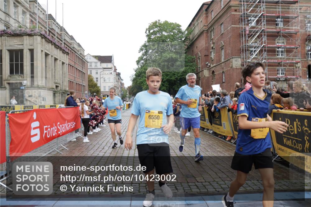 13.09.2026 - Kiel Lauf Yannick Fuchs http://msf.ph/oto/10423002 13.09.2026 09:44:06 Ziel 4092, 4283, 5026, 6550, 7753, 8300, 11653, 11655, 12098, 12373, 40, 654, 1049, 1833, 1857, 4171, 4522, 5171, 5857, 5964, 7510, 7773, 7905, 7948, 8770, 8834, 9323, 9814, 9934, 10460, 10641, 10931, 11246, 12101, 12164, 12376, 537, 793, 801, 1053, 2031, 2437, 2868, 3688, 4573, 6892, 7744, 12318, 12437, 40, 401, 1049, 1857, 4171, 7773, 7857, 7905, 8770, 8834, 10189, 10300, 11246, 12101, 12575 meine-sportfotos.de
