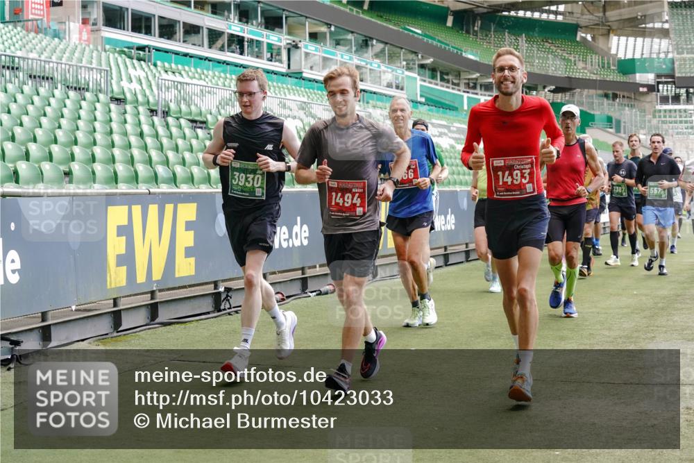 13.09.2026 - 21. swb-Marathon Bremen Michael Burmester http://msf.ph/oto/10423033 13.09.2026 13:00:19 Laufen im Stadion 135, 191, 226, 232, 242, 260, 318, 342, 651, 687, 745, 972, 1080, 1166, 1209, 1368, 1493, 1494, 1516, 1650, 1861, 1935, 1963, 2088, 2210, 2289, 2293, 2306, 2322, 2409, 2427, 2481, 2485, 2490, 2517, 2560, 2561, 2570, 2627, 2658, 2686, 2700, 2708, 2781, 2806, 2827, 2885, 2899, 2906, 2914, 2953, 2961, 2967, 2979, 3015, 3076, 3098, 3105, 3124, 3145, 3168, 3173, 3190, 3233, 3273, 3354, 3385, 3480, 3516, 3524, 3531, 3642, 3652, 3729, 3774, 3855, 3856, 3861, 3930, 3934 meine-sportfotos.de