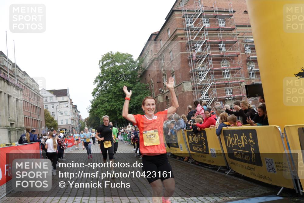 13.09.2026 - Kiel Lauf Yannick Fuchs http://msf.ph/oto/10423161 13.09.2026 09:44:20 Ziel 537, 793, 801, 1053, 2031, 2437, 2868, 3688, 4092, 4573, 6892, 7744, 7753, 12318, 12373, 12437, 654, 4283, 4522, 5026, 5171, 5857, 6550, 7510, 7948, 8300, 9814, 10641, 10931, 11653, 11655, 12098, 12373, 12376, 912, 958, 1849, 1866, 2045, 2212, 2787, 3198, 3209, 4098, 4316, 6895, 7121, 7356, 7430, 12161, 654, 5964, 9323, 9934, 10460, 12164 meine-sportfotos.de