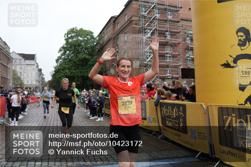 13.09.2026 - Kiel Lauf Yannick Fuchs http://msf.ph/oto/10423172 13.09.2026 09:44:21 Ziel 537, 793, 801, 1053, 2031, 2437, 2868, 3688, 4092, 4573, 6892, 7744, 7753, 12318, 12437, 654, 4092, 4283, 4522, 5026, 5171, 5857, 6550, 7510, 7753, 7948, 8300, 9814, 10641, 10931, 11653, 11655, 12098, 12373, 12376, 912, 958, 1849, 1866, 2045, 2212, 2787, 3198, 3209, 4098, 4316, 4693, 6895, 7121, 7356, 7430, 12161, 654, 4522, 5964, 9323, 9934, 12164 meine-sportfotos.de