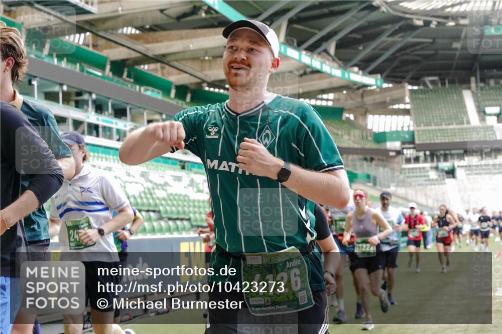 13.09.2026 - 21. swb-Marathon Bremen Michael Burmester http://msf.ph/oto/10423273 13.09.2026 13:00:25 Laufen im Stadion 135, 191, 226, 232, 242, 260, 318, 342, 440, 651, 687, 745, 972, 1080, 1166, 1209, 1368, 1493, 1494, 1516, 1650, 1861, 1935, 1963, 2088, 2210, 2289, 2293, 2306, 2322, 2370, 2409, 2427, 2481, 2485, 2490, 2517, 2560, 2561, 2570, 2627, 2658, 2686, 2700, 2708, 2781, 2806, 2827, 2885, 2899, 2906, 2914, 2953, 2961, 2967, 2979, 3015, 3076, 3098, 3105, 3124, 3145, 3168, 3173, 3190, 3233, 3273, 3354, 3385, 3480, 3516, 3524, 3531, 3642, 3652, 3729, 3774, 3855, 3856, 3861, 3930, 3934 meine-sportfotos.de