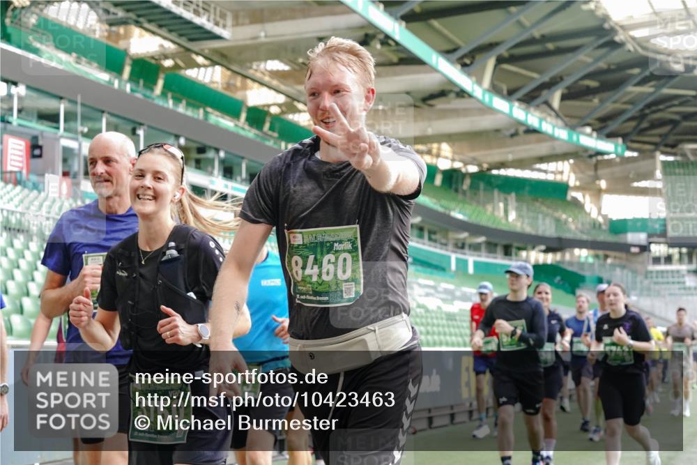 13.09.2026 - 21. swb-Marathon Bremen Michael Burmester http://msf.ph/oto/10423463 13.09.2026 13:23:25 Laufen im Stadion 137, 160, 182, 211, 324, 343, 434, 533, 571, 609, 708, 721, 739, 743, 892, 1157, 1178, 1259, 1273, 1331, 1471, 1597, 1598, 1657, 1669, 1691, 1746, 1788, 1883, 1944, 2213, 2252, 2286, 2290, 2433, 2445, 2465, 2475, 2495, 2503, 2504, 2526, 2619, 2632, 2660, 2685, 2711, 2768, 2776, 2936, 2964, 2968, 3252, 3282, 3288, 3289, 3292, 3312, 3347, 3351, 3364, 3395, 3423, 3447, 3505, 3530, 3559, 3682, 3727, 3770, 3784, 3819, 4020, 4054, 4231, 4406, 4407, 4431, 4466, 4467, 4584, 1506 meine-sportfotos.de