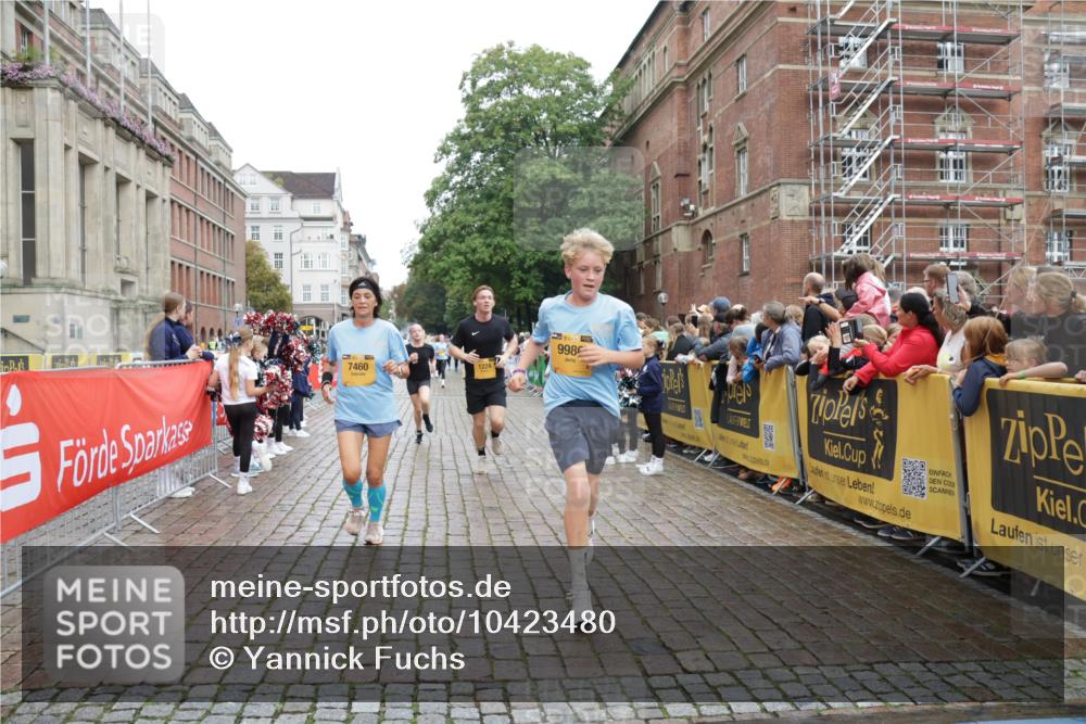 13.09.2026 - Kiel Lauf Yannick Fuchs http://msf.ph/oto/10423480 13.09.2026 09:44:47 Ziel 912, 1224, 4693, 5939, 6023, 7356, 7460, 9986, 10777, 11046, 11239, 12218, 537, 793, 801, 912, 958, 1053, 1849, 1866, 2031, 2045, 2212, 2437, 2787, 2868, 3198, 3209, 3688, 4098, 4316, 4573, 6892, 6895, 7121, 7430, 7744, 12161, 12318, 12437, 98, 312, 2456, 2704, 3138, 3517, 3717, 4118, 5562, 6135, 8028, 8189, 11043, 12676, 793, 4092, 7753, 12373 meine-sportfotos.de