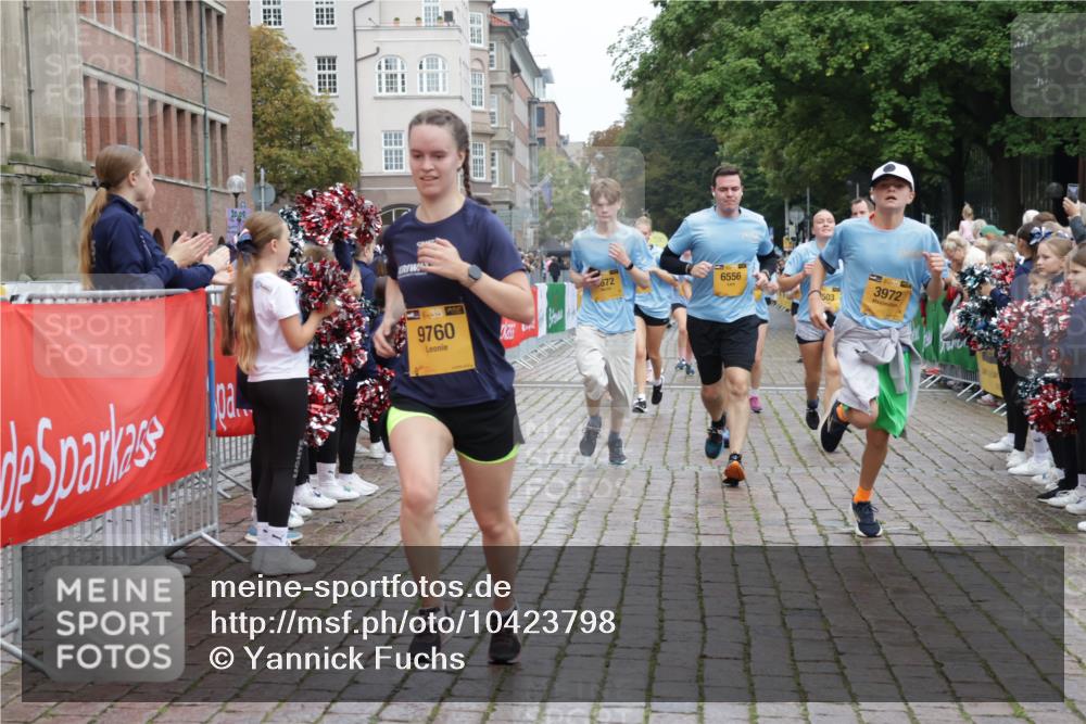 13.09.2026 - Kiel Lauf Yannick Fuchs http://msf.ph/oto/10423798 13.09.2026 09:45:12 Ziel 98, 312, 2282, 2786, 3479, 3503, 3507, 3517, 4606, 5400, 5672, 6097, 6098, 6556, 9425, 9760, 9897, 10006, 12348, 12351, 912, 1224, 2456, 2704, 3138, 3717, 4118, 4693, 5562, 5939, 6023, 6135, 7356, 7460, 8028, 8189, 9986, 10777, 11043, 11046, 11239, 12218, 12676, 1503, 1579, 2017, 2835, 3408, 5103, 5369, 5399, 5811, 6038, 7854, 8152, 8854, 9456, 10498, 11939, 12069, 12347, 912, 2045, 2787, 3198, 3209, 4316, 7356 meine-sportfotos.de