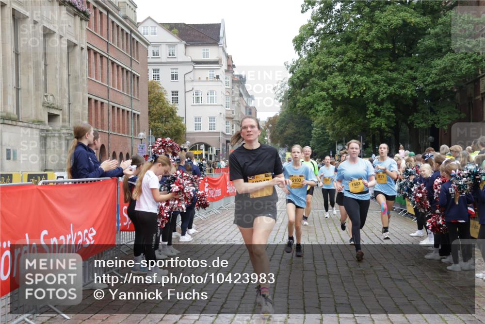 13.09.2026 - Kiel Lauf Yannick Fuchs http://msf.ph/oto/10423983 13.09.2026 09:45:22 Ziel 1503, 2017, 2282, 2835, 3408, 3479, 3503, 3507, 4606, 5103, 5369, 5399, 5400, 5672, 5811, 6097, 6098, 6556, 7854, 8152, 8854, 9425, 9456, 9897, 10498, 11939, 12347, 12348, 12351, 98, 312, 2456, 2704, 2786, 3138, 3503, 3507, 3517, 3717, 4118, 5562, 5672, 5939, 6023, 6135, 6556, 8028, 8189, 9760, 10006, 10777, 11043, 11239, 12676, 1023, 1579, 3025, 6038, 7349, 8126, 10142, 10445, 12069, 12281, 1224, 4693, 7356, 7460, 9986, 10777, 11046, 11239, 12218 meine-sportfotos.de