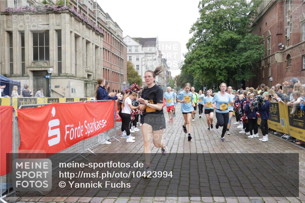 13.09.2026 - Kiel Lauf Yannick Fuchs http://msf.ph/oto/10423994 13.09.2026 09:45:23 Ziel 1503, 2017, 2282, 2835, 3408, 3479, 4606, 5103, 5369, 5399, 5400, 5811, 6097, 6098, 7854, 8152, 8854, 9425, 9456, 9897, 10498, 11939, 12347, 12348, 12351, 98, 312, 2456, 2704, 2786, 3138, 3503, 3507, 3517, 3717, 4118, 5562, 5672, 5939, 6023, 6135, 6556, 8028, 8189, 9760, 10006, 10777, 11043, 11239, 12348, 12676, 1023, 1579, 3025, 6038, 7349, 8126, 10142, 10445, 12069, 12281, 1224, 4693, 7460, 9986, 10777, 11046, 11239, 12218 meine-sportfotos.de