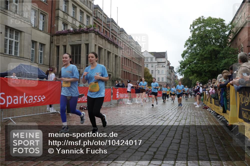 13.09.2026 - Kiel Lauf Yannick Fuchs http://msf.ph/oto/10424017 13.09.2026 10:59:39 Ziel 620, 683, 747, 2354, 3108, 3113, 3176, 3348, 3607, 3663, 5173, 5382, 5608, 7350, 7454, 7614, 8234, 8723, 8884, 9971, 10157, 10916, 10918, 12359, 12408, 724, 1825, 1835, 2385, 2394, 2639, 2771, 2828, 3332, 3480, 4192, 4342, 4609, 4897, 5188, 5519, 5836, 5891, 5977, 5987, 6693, 7066, 7112, 7417, 7527, 7734, 8208, 9227, 9242, 9405, 9684, 9700, 9778, 10251, 10255, 10453, 10536, 10551, 10799, 10871, 11016, 11126, 11177, 12359, 3332, 4192, 4609 meine-sportfotos.de