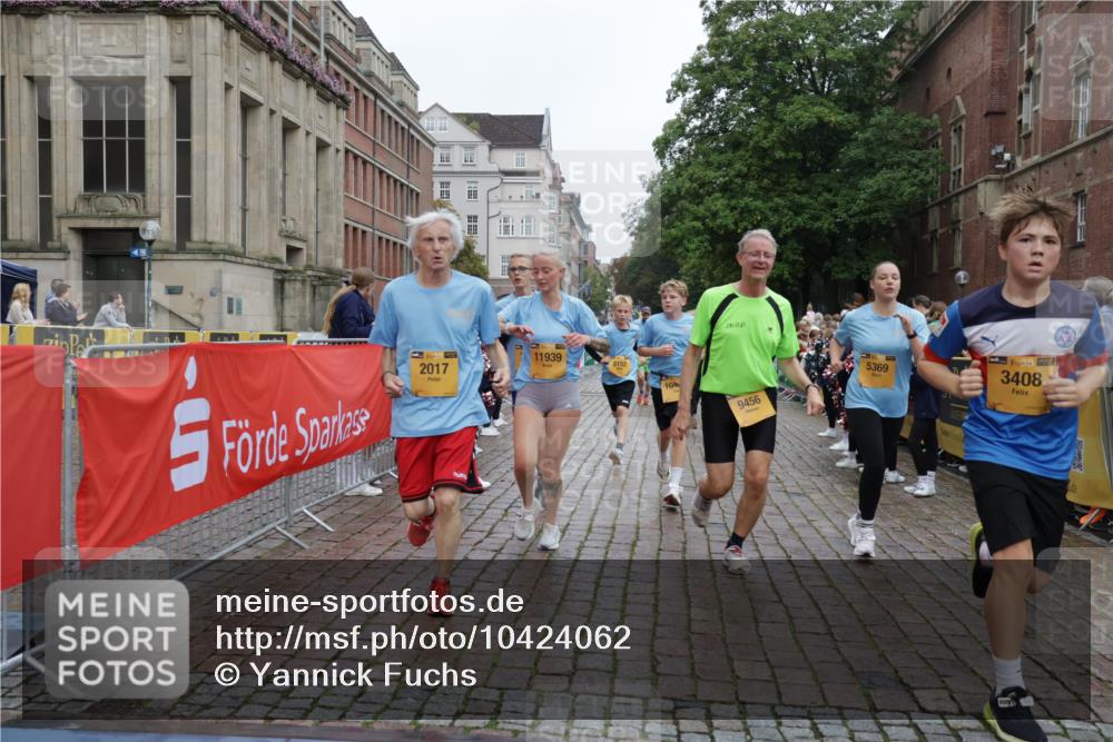 13.09.2026 - Kiel Lauf Yannick Fuchs http://msf.ph/oto/10424062 13.09.2026 09:45:27 Ziel 1503, 1579, 2017, 2835, 3408, 4606, 5103, 5369, 5399, 5811, 6038, 7854, 8152, 8854, 9456, 9897, 10498, 11939, 12069, 12347, 98, 312, 2282, 2456, 2704, 2786, 3138, 3479, 3503, 3507, 3517, 3717, 4118, 4606, 5400, 5562, 5672, 5939, 6023, 6097, 6098, 6135, 6556, 8028, 8189, 9425, 9760, 9897, 10006, 11043, 12348, 12351, 12676, 1023, 2788, 3025, 3974, 4413, 4569, 5511, 7202, 7349, 8126, 10142, 10392, 10445, 12281, 1224, 4118, 5939, 6023, 7460, 10777, 11046, 11239 meine-sportfotos.de