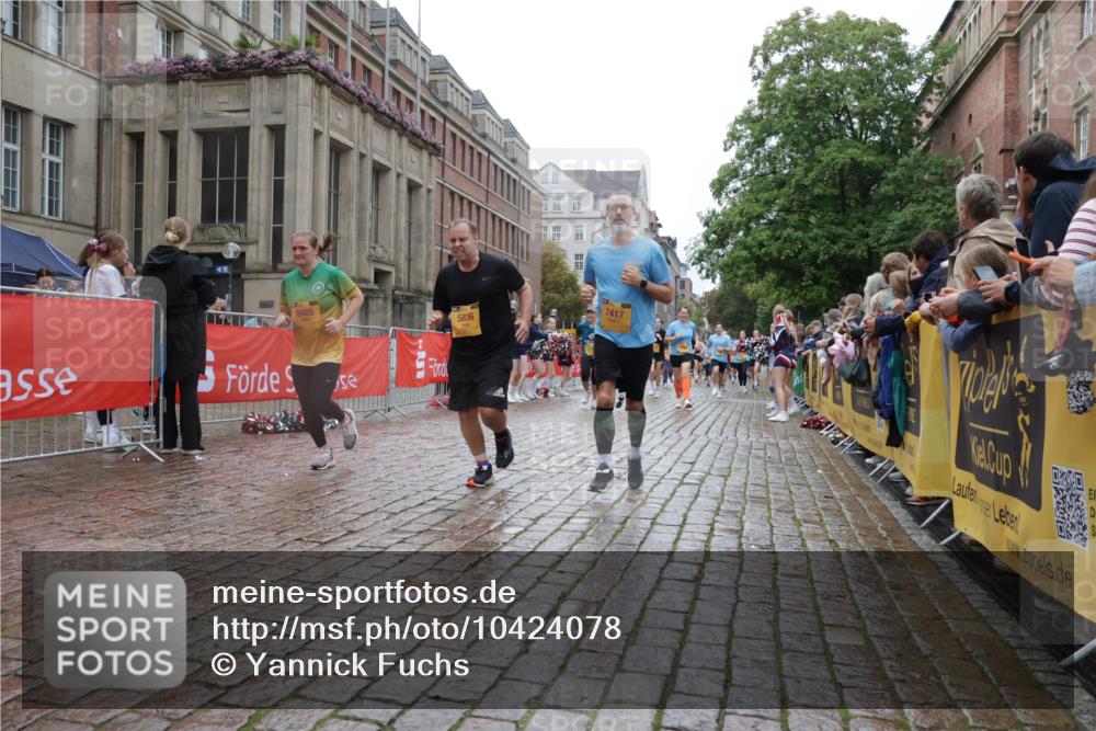 13.09.2026 - Kiel Lauf Yannick Fuchs http://msf.ph/oto/10424078 13.09.2026 10:59:45 Ziel 469, 683, 747, 988, 1002, 3063, 3113, 3176, 3607, 5173, 5261, 5382, 5608, 5627, 7350, 7454, 7543, 7614, 7954, 8234, 8723, 8884, 9299, 10916, 10918, 12408, 620, 683, 1825, 1835, 2354, 2385, 2394, 2639, 2771, 2828, 3108, 3113, 3348, 3663, 4342, 4897, 5188, 5382, 5519, 5836, 5891, 5977, 5987, 6693, 7066, 7112, 7417, 7527, 7734, 8208, 9227, 9242, 9405, 9684, 9700, 9778, 9971, 10157, 10251, 10453, 10536, 10799, 10871, 11016, 11177, 12359, 12408, 3332, 4192, 4609, 10255 meine-sportfotos.de