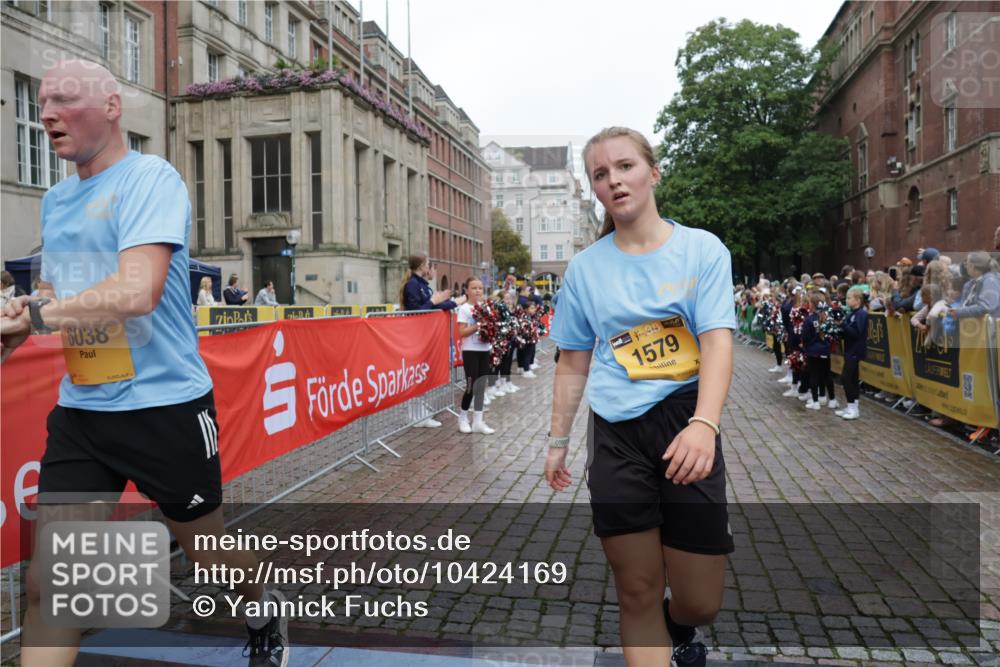 13.09.2026 - Kiel Lauf Yannick Fuchs http://msf.ph/oto/10424169 13.09.2026 09:45:35 Ziel 1023, 1579, 2017, 2835, 5369, 6038, 7349, 7854, 8126, 8152, 9456, 10498, 11939, 12069, 12281, 98, 312, 1503, 2017, 2282, 2786, 3138, 3408, 3479, 3503, 3507, 3517, 3717, 4606, 5103, 5369, 5399, 5400, 5672, 5811, 6097, 6098, 6556, 8189, 8854, 9425, 9456, 9760, 9897, 10006, 11939, 12347, 12348, 12351, 557, 1418, 2127, 2788, 3025, 3142, 3301, 3974, 4413, 4569, 5511, 5757, 5829, 7202, 7572, 9841, 10036, 10142, 10392, 10445, 12374, 12841, 98, 2456, 2704, 3138, 4118 meine-sportfotos.de