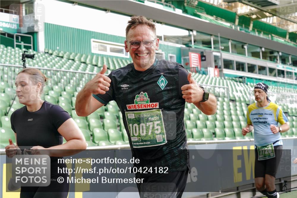 13.09.2026 - 21. swb-Marathon Bremen Michael Burmester http://msf.ph/oto/10424182 13.09.2026 13:23:49 Laufen im Stadion 137, 160, 182, 211, 324, 434, 533, 548, 571, 609, 708, 721, 723, 739, 743, 752, 892, 1157, 1178, 1259, 1273, 1331, 1463, 1471, 1597, 1598, 1691, 1746, 1788, 1883, 1944, 2095, 2211, 2213, 2252, 2286, 2312, 2323, 2433, 2445, 2465, 2475, 2483, 2495, 2503, 2504, 2526, 2571, 2768, 2776, 2936, 2968, 3252, 3282, 3288, 3289, 3292, 3298, 3312, 3347, 3364, 3381, 3395, 3423, 3447, 3505, 3530, 3559, 3727, 3770, 3819, 4020, 4054, 4231, 4406, 4407, 4431, 4466, 4467, 4584 meine-sportfotos.de