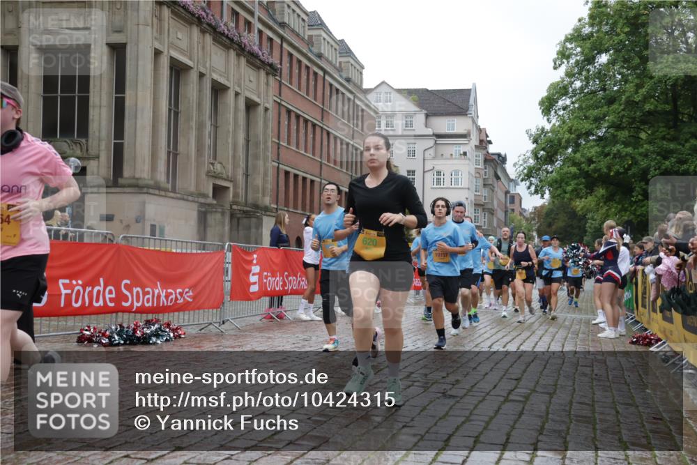 13.09.2026 - Kiel Lauf Yannick Fuchs http://msf.ph/oto/10424315 13.09.2026 11:00:05 Ziel 173, 753, 964, 1078, 1562, 1728, 2382, 3775, 4437, 4509, 6520, 7398, 7945, 8120, 9140, 9271, 9690, 10420, 10996, 11007, 11377, 11503, 11607, 469, 620, 683, 747, 988, 1002, 1895, 1948, 2287, 2354, 3063, 3108, 3113, 3176, 3348, 3607, 3663, 5173, 5261, 5382, 5608, 5627, 6295, 7350, 7454, 7543, 7614, 7954, 8120, 8234, 8723, 8884, 9299, 9971, 10157, 10916, 10918, 11007, 11377, 11415, 12408, 327, 893, 1036, 1518, 1896, 1897, 2150, 2151, 2187, 2558, 2915, 3121, 3793, 620, 2828 meine-sportfotos.de