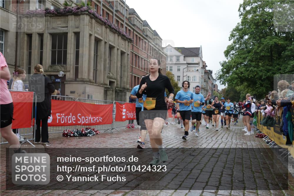 13.09.2026 - Kiel Lauf Yannick Fuchs http://msf.ph/oto/10424323 13.09.2026 11:00:05 Ziel 173, 753, 964, 1078, 1562, 1728, 2382, 3775, 4437, 4509, 6520, 7398, 7945, 8120, 9140, 9271, 9690, 10420, 10996, 11007, 11377, 11503, 11607, 469, 620, 683, 747, 988, 1002, 1895, 1948, 2287, 2354, 3063, 3108, 3113, 3176, 3348, 3607, 3663, 5173, 5261, 5382, 5608, 5627, 6295, 7350, 7454, 7543, 7614, 7954, 8120, 8234, 8723, 8884, 9299, 9971, 10157, 10916, 10918, 11007, 11377, 11415, 12408, 327, 893, 1036, 1518, 1896, 1897, 2150, 2151, 2187, 2558, 2915, 3121, 3793, 620, 2828 meine-sportfotos.de