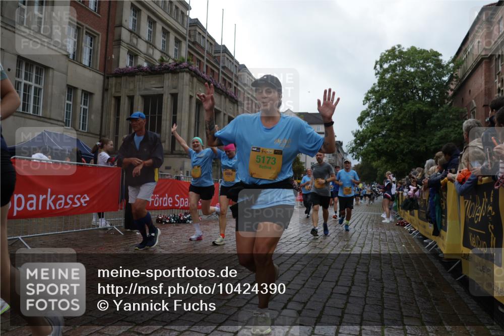 13.09.2026 - Kiel Lauf Yannick Fuchs http://msf.ph/oto/10424390 13.09.2026 11:00:10 Ziel 173, 327, 753, 964, 1078, 2187, 2382, 2490, 3121, 3775, 4437, 6520, 6897, 7438, 7945, 9140, 9690, 10420, 10996, 11220, 11503, 11607, 469, 683, 747, 964, 988, 1002, 1562, 1728, 1895, 1948, 2287, 3063, 3113, 3176, 3607, 4509, 5173, 5261, 5382, 5608, 5627, 6295, 7350, 7398, 7454, 7543, 7614, 7954, 8120, 8234, 8723, 8884, 9271, 9299, 10916, 10918, 11007, 11377, 11415, 12408, 893, 1036, 1518, 1896, 1897, 2150, 2151, 2558, 2915, 3793, 10674, 620, 683, 3113, 3176, 7614 meine-sportfotos.de