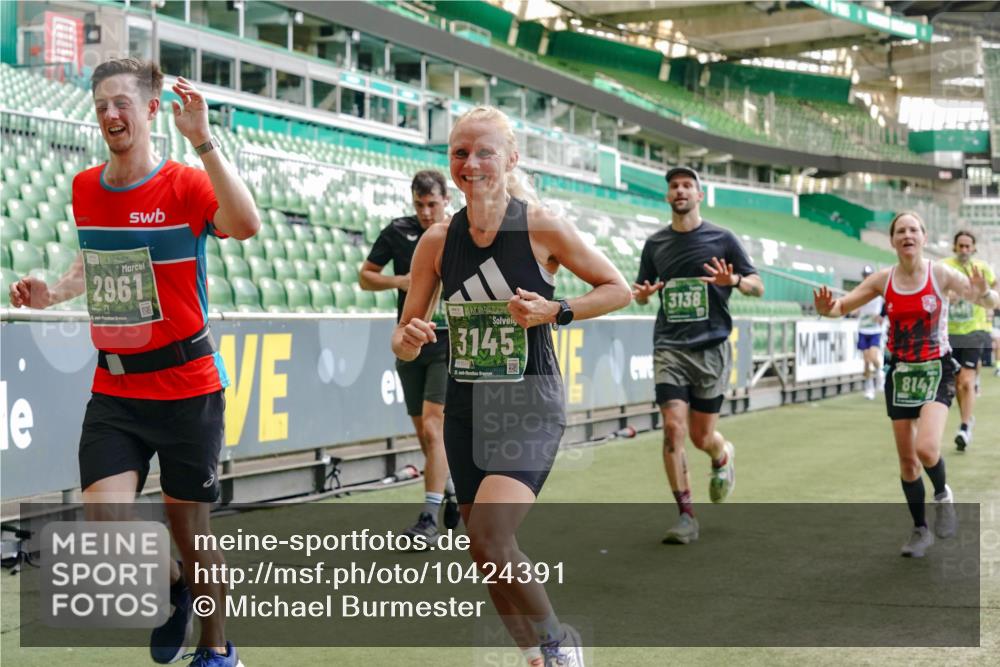13.09.2026 - 21. swb-Marathon Bremen Michael Burmester http://msf.ph/oto/10424391 13.09.2026 13:01:00 Laufen im Stadion 135, 242, 260, 282, 318, 342, 440, 531, 651, 687, 930, 1006, 1067, 1209, 1368, 1436, 1448, 1493, 1494, 1582, 1650, 1861, 1896, 1935, 1963, 2033, 2062, 2088, 2293, 2306, 2322, 2370, 2409, 2427, 2481, 2485, 2490, 2491, 2517, 2560, 2561, 2570, 2627, 2658, 2686, 2700, 2708, 2781, 2906, 2914, 2967, 3076, 3105, 3145, 3168, 3173, 3273, 3354, 3372, 3374, 3375, 3385, 3480, 3524, 3526, 3642, 3667, 3729, 3774, 3806, 3855, 3856, 3861, 3930 meine-sportfotos.de