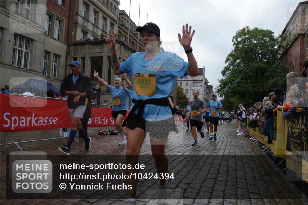 13.09.2026 - Kiel Lauf Yannick Fuchs http://msf.ph/oto/10424394 13.09.2026 11:00:10 Ziel 173, 327, 753, 964, 1078, 2187, 2382, 2490, 3121, 3775, 4437, 6520, 6897, 7438, 7945, 9140, 9690, 10420, 10996, 11220, 11503, 11607, 469, 683, 747, 964, 988, 1002, 1562, 1728, 1895, 1948, 2287, 3063, 3113, 3176, 3607, 4509, 5173, 5261, 5382, 5608, 5627, 6295, 7350, 7398, 7454, 7543, 7614, 7954, 8120, 8234, 8723, 8884, 9271, 9299, 10916, 10918, 11007, 11377, 11415, 12408, 893, 1036, 1518, 1896, 1897, 2150, 2151, 2558, 2915, 3793, 10674, 620, 683, 3113, 3176, 7614 meine-sportfotos.de