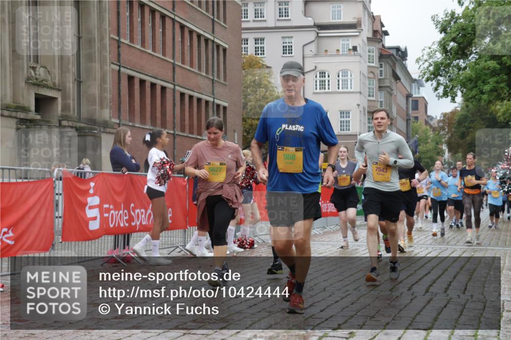 13.09.2026 - Kiel Lauf Yannick Fuchs http://msf.ph/oto/10424444 13.09.2026 11:00:17 Ziel 173, 327, 1036, 1078, 2150, 2151, 2187, 2382, 2490, 2558, 2915, 3121, 3793, 4239, 4787, 6520, 6897, 7438, 7945, 9690, 10346, 10420, 11182, 11220, 11471, 11503, 11607, 11835, 469, 753, 964, 988, 1002, 1078, 1562, 1728, 1895, 1948, 2287, 2382, 3063, 3775, 4437, 4509, 5261, 5627, 6295, 7398, 7543, 7954, 8120, 9140, 9271, 9299, 10996, 11007, 11377, 11415, 11503, 362, 893, 1518, 1650, 1722, 1896, 1897, 2233, 2267, 4261, 10674, 683, 3113, 3176, 7614 meine-sportfotos.de