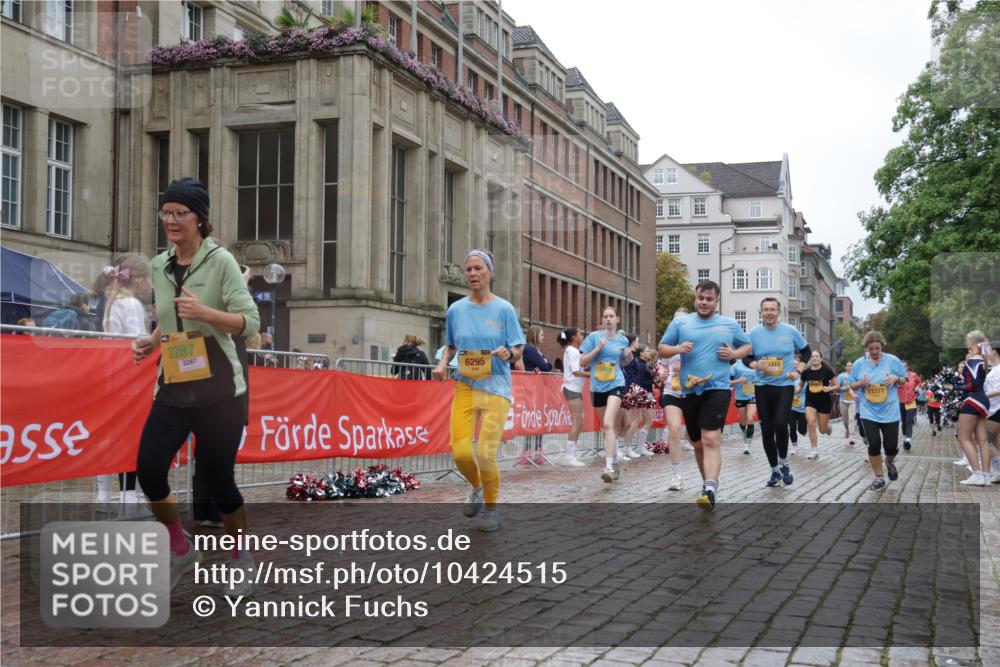 13.09.2026 - Kiel Lauf Yannick Fuchs http://msf.ph/oto/10424515 13.09.2026 11:00:25 Ziel 893, 1036, 1518, 1896, 1897, 2150, 2151, 2187, 2558, 2915, 3793, 4239, 4524, 4787, 4905, 6431, 6770, 7091, 7997, 8481, 8565, 9327, 9408, 10346, 10674, 11182, 11471, 11835, 12214, 12457, 173, 327, 753, 964, 1078, 1562, 1728, 1895, 1948, 2187, 2287, 2382, 2490, 3121, 3775, 4437, 4509, 6295, 6520, 6897, 7398, 7438, 7945, 7954, 8120, 9140, 9271, 9299, 9690, 10420, 10996, 11007, 11220, 11377, 11415, 11503, 11607, 362, 1650, 1722, 1795, 2233, 2267, 4261 meine-sportfotos.de