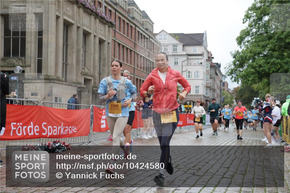 13.09.2026 - Kiel Lauf Yannick Fuchs http://msf.ph/oto/10424580 13.09.2026 11:00:32 Ziel 362, 893, 1518, 1650, 1722, 1896, 1897, 2233, 2267, 3793, 4261, 4524, 4706, 4905, 6431, 6770, 7091, 7179, 7997, 8481, 8565, 8686, 9327, 9408, 10346, 10590, 10674, 11797, 11835, 12214, 12457, 12756, 12757, 12773, 173, 327, 753, 964, 1036, 1078, 1728, 2150, 2151, 2187, 2382, 2490, 2558, 2915, 3121, 3775, 3793, 4239, 4437, 4787, 6520, 6897, 7398, 7438, 7945, 9140, 9690, 10346, 10420, 10996, 11182, 11220, 11471, 11503, 11607, 11835, 1795, 2038 meine-sportfotos.de