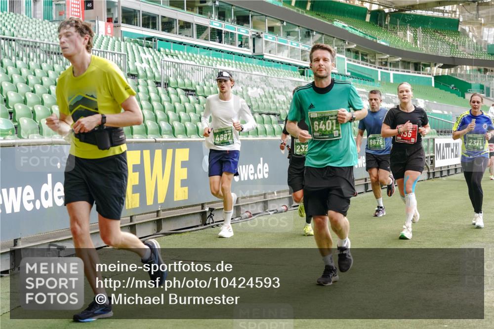 13.09.2026 - 21. swb-Marathon Bremen Michael Burmester http://msf.ph/oto/10424593 13.09.2026 13:01:06 Laufen im Stadion 135, 242, 260, 282, 318, 342, 440, 531, 651, 687, 930, 946, 1006, 1067, 1209, 1368, 1436, 1448, 1493, 1494, 1582, 1650, 1861, 1896, 1935, 1963, 2033, 2047, 2062, 2088, 2293, 2306, 2322, 2370, 2409, 2427, 2481, 2485, 2490, 2491, 2517, 2560, 2561, 2627, 2638, 2658, 2686, 2700, 2708, 2781, 2906, 2914, 2967, 3076, 3105, 3145, 3168, 3173, 3273, 3354, 3372, 3374, 3375, 3385, 3480, 3524, 3526, 3642, 3667, 3729, 3774, 3806, 3855, 3856, 3861, 3930 meine-sportfotos.de