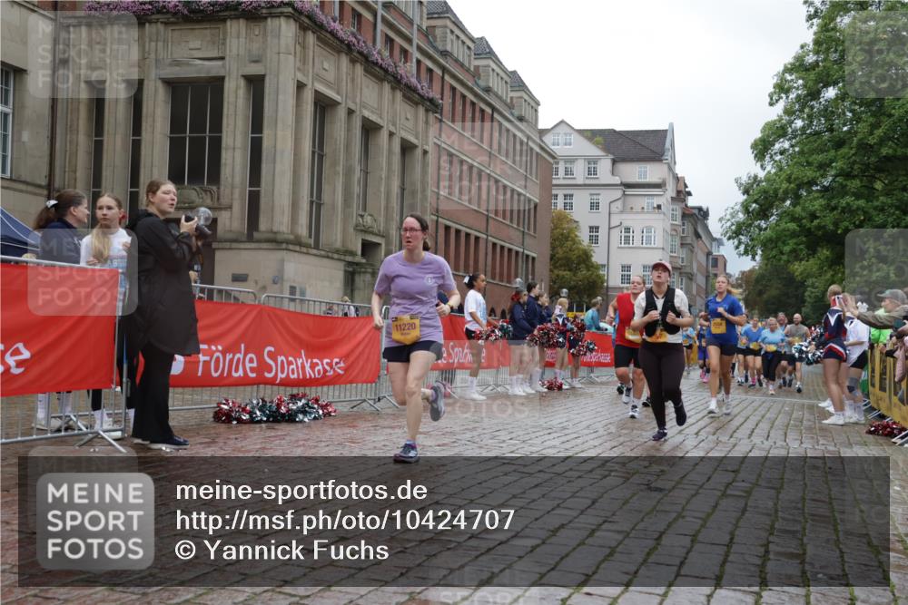 13.09.2026 - Kiel Lauf Yannick Fuchs http://msf.ph/oto/10424707 13.09.2026 11:00:47 Ziel 1722, 1795, 2038, 2697, 3423, 3425, 4055, 4706, 4855, 4915, 5648, 5794, 5912, 6399, 6426, 6995, 6996, 7214, 7610, 8229, 8590, 8622, 8686, 9199, 10339, 10480, 10529, 10700, 12326, 327, 362, 893, 1036, 1518, 1650, 1722, 1896, 1897, 2150, 2151, 2187, 2233, 2267, 2558, 2915, 3121, 3793, 4239, 4261, 4524, 4706, 4787, 4905, 6431, 6770, 6897, 7091, 7179, 7997, 8481, 8565, 8686, 9327, 9408, 10346, 10590, 10674, 11182, 11220, 11471, 11797, 11835, 12214, 12457, 12756, 48, 190 meine-sportfotos.de
