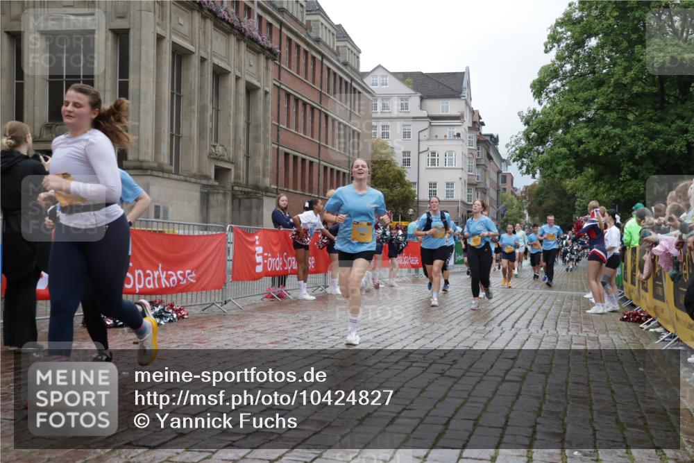 13.09.2026 - Kiel Lauf Yannick Fuchs http://msf.ph/oto/10424827 13.09.2026 11:01:00 Ziel 48, 190, 1314, 2144, 2658, 2697, 3423, 3425, 4529, 4530, 4769, 4915, 5648, 6399, 6426, 7456, 7516, 8229, 9199, 9594, 9899, 9900, 10339, 10885, 11972, 12192, 12326, 362, 1650, 1722, 1795, 2038, 2233, 2267, 3423, 3425, 4055, 4261, 4524, 4706, 4855, 4905, 4915, 5794, 5912, 6995, 6996, 7179, 7214, 7610, 7997, 8481, 8565, 8590, 8622, 8686, 9199, 9327, 9408, 10480, 10529, 10590, 10674, 10700, 11797, 12214, 12457, 12756, 539, 842, 1744, 893, 4524, 4905, 9327 meine-sportfotos.de