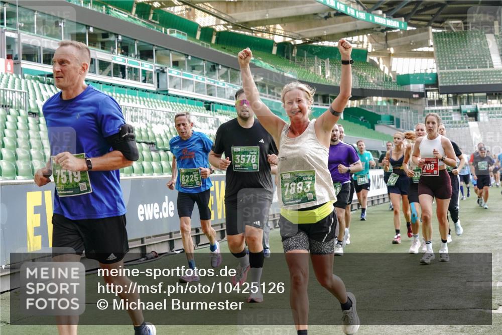 13.09.2026 - 21. swb-Marathon Bremen Michael Burmester http://msf.ph/oto/10425126 13.09.2026 13:24:24 Laufen im Stadion 137, 182, 213, 294, 324, 434, 505, 533, 548, 609, 708, 721, 723, 739, 743, 752, 892, 1178, 1273, 1331, 1463, 1471, 1491, 1504, 1515, 1597, 1598, 1746, 1788, 1830, 1944, 2095, 2211, 2252, 2267, 2271, 2286, 2312, 2323, 2433, 2445, 2465, 2475, 2483, 2495, 2497, 2503, 2506, 2554, 2571, 2644, 2768, 2776, 2833, 2936, 2968, 3005, 3142, 3211, 3252, 3282, 3288, 3289, 3292, 3298, 3306, 3312, 3347, 3364, 3381, 3390, 3395, 3423, 3447, 3505, 3559, 3727, 3770, 3819, 4231, 4466, 4467 meine-sportfotos.de