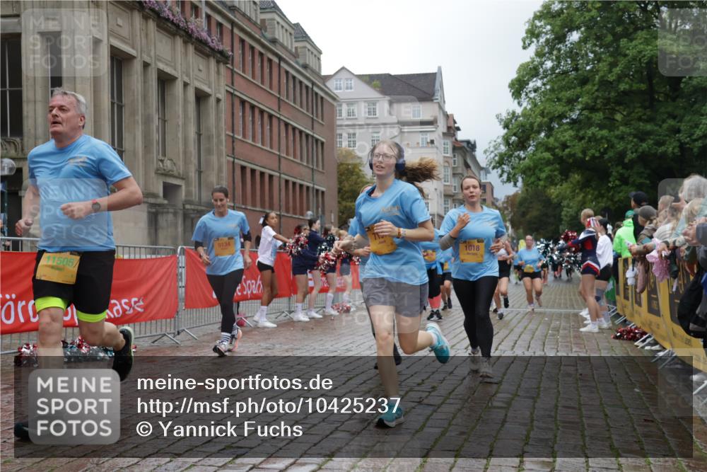 13.09.2026 - Kiel Lauf Yannick Fuchs http://msf.ph/oto/10425237 13.09.2026 11:01:55 Ziel 735, 1660, 2451, 2726, 2902, 2996, 4420, 5406, 5927, 6311, 6407, 6408, 6631, 6717, 7556, 8343, 8523, 9523, 10056, 10607, 11159, 11265, 11338, 11547, 12110, 955, 1018, 1347, 1425, 2424, 2616, 2722, 2838, 3039, 3224, 3554, 3626, 3662, 3982, 5451, 5927, 6619, 6717, 7174, 7191, 8307, 8555, 8576, 8724, 8934, 9134, 9695, 9869, 11465, 11474, 11502, 11505, 12283, 208, 540, 651, 709, 841, 845, 1651, 2778, 2895, 2958, 3443, 3942, 6998, 7005, 8218, 9732, 1744, 9525, 11056, 11502 meine-sportfotos.de
