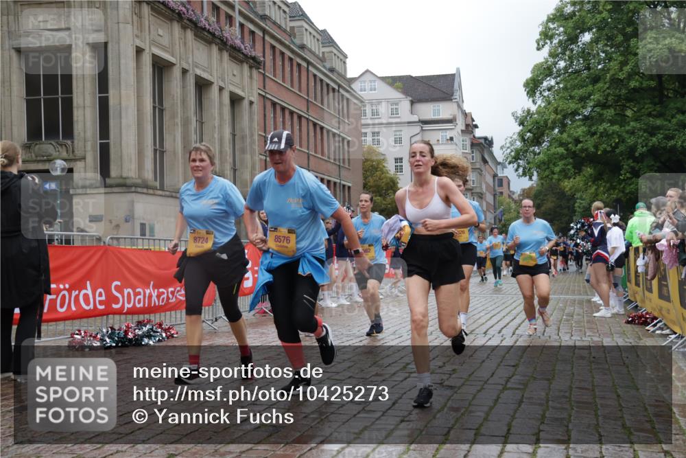 13.09.2026 - Kiel Lauf Yannick Fuchs http://msf.ph/oto/10425273 13.09.2026 11:01:59 Ziel 540, 651, 709, 735, 845, 1651, 1660, 2451, 2726, 2902, 2958, 2996, 3977, 4420, 5465, 6311, 6407, 6408, 7556, 8343, 8523, 8974, 9523, 9856, 10056, 11159, 11265, 11338, 12110, 955, 1347, 1425, 2424, 2616, 2722, 2838, 3039, 3224, 3554, 3626, 3662, 3982, 5406, 5927, 6619, 6631, 6717, 7174, 8307, 8555, 8576, 8724, 8934, 9134, 9695, 9869, 10607, 11465, 11474, 11547, 208, 841, 2322, 2778, 2895, 3443, 3942, 6998, 7005, 8218, 9732, 1744, 9525, 11056, 11502 meine-sportfotos.de