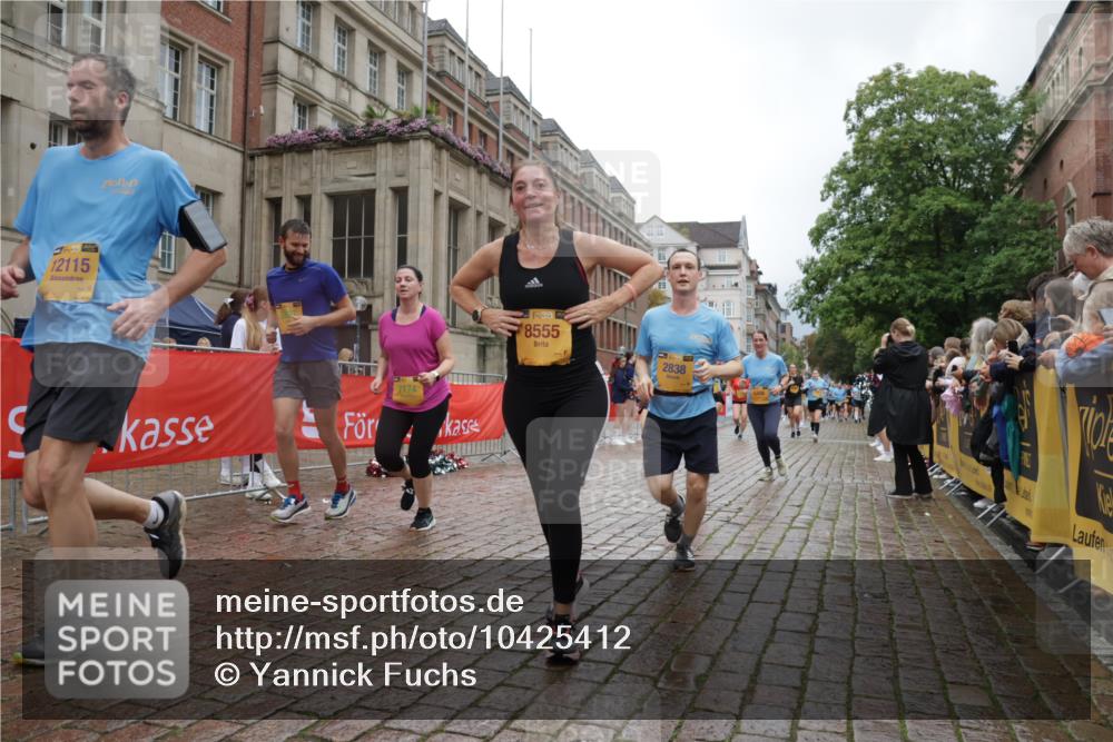 13.09.2026 - Kiel Lauf Yannick Fuchs http://msf.ph/oto/10425412 13.09.2026 11:02:18 Ziel 484, 649, 2322, 2778, 2895, 3102, 3443, 3942, 6998, 7005, 7244, 8218, 8517, 8793, 9732, 9738, 10020, 10531, 11135, 11256, 11261, 11301, 11466, 11546, 12085, 12578, 12640, 12697, 208, 540, 651, 709, 735, 841, 845, 1651, 1660, 2451, 2726, 2778, 2838, 2902, 2958, 2996, 3039, 3942, 3977, 4420, 4848, 5406, 5465, 5927, 6311, 6332, 6407, 6408, 6631, 6717, 7174, 7244, 7556, 8343, 8523, 8555, 8793, 8974, 9448, 9523, 9856, 10056, 10531, 10607, 11159, 11265, 11338, 11466, 11547, 935 meine-sportfotos.de