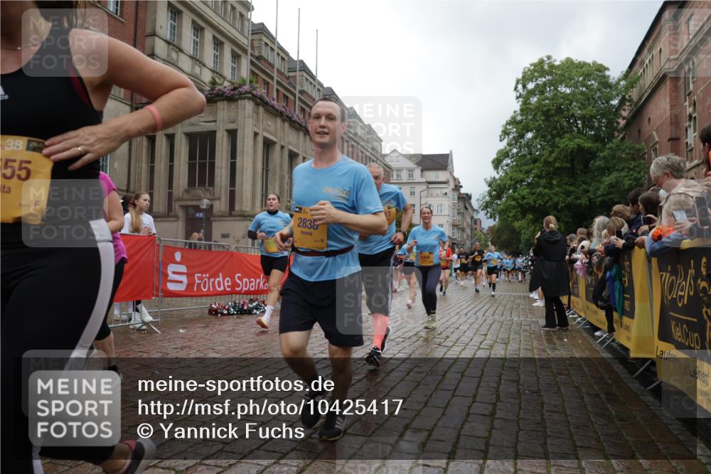 13.09.2026 - Kiel Lauf Yannick Fuchs http://msf.ph/oto/10425417 13.09.2026 11:02:18 Ziel 484, 649, 2322, 2778, 2895, 3102, 3443, 3942, 6998, 7005, 7244, 8218, 8517, 8793, 9732, 9738, 10020, 10531, 11135, 11256, 11261, 11301, 11466, 11546, 12085, 12578, 12640, 12697, 208, 540, 651, 709, 735, 841, 845, 1651, 1660, 2451, 2726, 2778, 2838, 2902, 2958, 2996, 3039, 3942, 3977, 4420, 4848, 5406, 5465, 5927, 6311, 6332, 6407, 6408, 6631, 6717, 7174, 7244, 7556, 8343, 8523, 8555, 8793, 8974, 9448, 9523, 9856, 10056, 10531, 10607, 11159, 11265, 11338, 11466, 11547, 935 meine-sportfotos.de