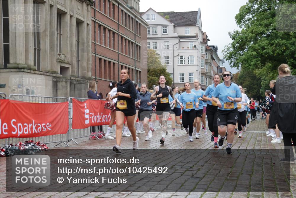 13.09.2026 - Kiel Lauf Yannick Fuchs http://msf.ph/oto/10425492 13.09.2026 11:02:28 Ziel 484, 649, 935, 1693, 2299, 2322, 3414, 3670, 6375, 6878, 7389, 8036, 8517, 9745, 11135, 11256, 11261, 11301, 11384, 11942, 12085, 12640, 12697, 208, 540, 651, 709, 841, 845, 1651, 1660, 2322, 2451, 2726, 2778, 2895, 2902, 2958, 2996, 3102, 3443, 3942, 3977, 4848, 5465, 6311, 6332, 6407, 6408, 6998, 7005, 7244, 7556, 8218, 8343, 8523, 8793, 8974, 9448, 9523, 9732, 9738, 9856, 10020, 10056, 10531, 11159, 11338, 11466, 11546, 12578, 415, 1298, 3947, 4562, 4648, 4984 meine-sportfotos.de