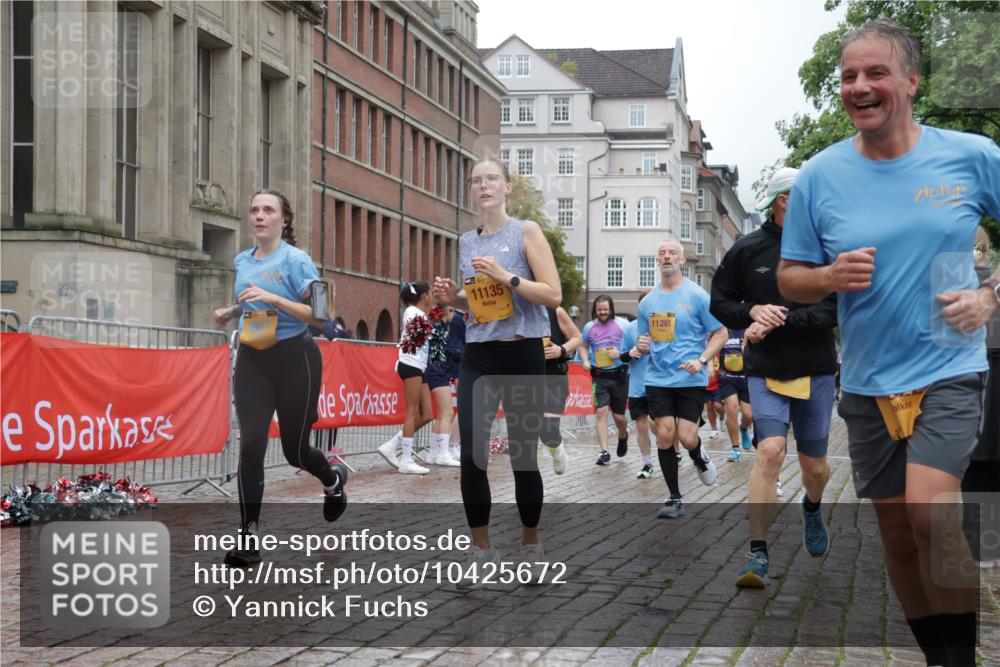 13.09.2026 - Kiel Lauf Yannick Fuchs http://msf.ph/oto/10425672 13.09.2026 11:02:52 Ziel 415, 1095, 1298, 2055, 3947, 4562, 5712, 6071, 6483, 6548, 6934, 6969, 6974, 7968, 8084, 9108, 10165, 10648, 11064, 11255, 11717, 484, 649, 935, 1693, 2299, 2322, 3207, 3414, 3670, 3947, 3968, 4562, 4648, 4984, 4986, 5479, 6375, 6878, 7389, 8036, 8517, 8914, 9745, 10648, 11135, 11256, 11261, 11301, 11384, 11942, 12085, 12640, 12697, 986, 1635, 2796, 2975, 3513, 3621, 3635, 3912, 4478, 4757, 4781, 5046, 5998, 6669, 6768, 8782, 9070, 9202, 9663, 12550 meine-sportfotos.de