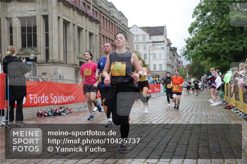 13.09.2026 - Kiel Lauf Yannick Fuchs http://msf.ph/oto/10425737 13.09.2026 11:03:02 Ziel 1095, 1635, 2796, 3513, 3635, 3912, 4478, 4781, 5046, 5998, 6768, 6934, 6969, 6974, 8084, 8782, 9070, 9108, 9202, 9663, 10165, 10664, 10999, 11255, 11736, 11846, 12550, 415, 935, 1298, 2055, 2299, 3207, 3670, 3947, 3968, 4562, 4648, 4984, 4986, 5479, 5712, 6071, 6375, 6483, 6548, 6878, 6969, 6974, 7389, 7968, 8036, 8084, 8914, 9745, 10648, 11064, 11384, 11717, 11942, 697, 986, 1923, 2254, 2878, 2975, 3621, 4658, 4757, 5893, 6224, 6319, 6669, 7282, 7656, 8130, 8136, 8204 meine-sportfotos.de