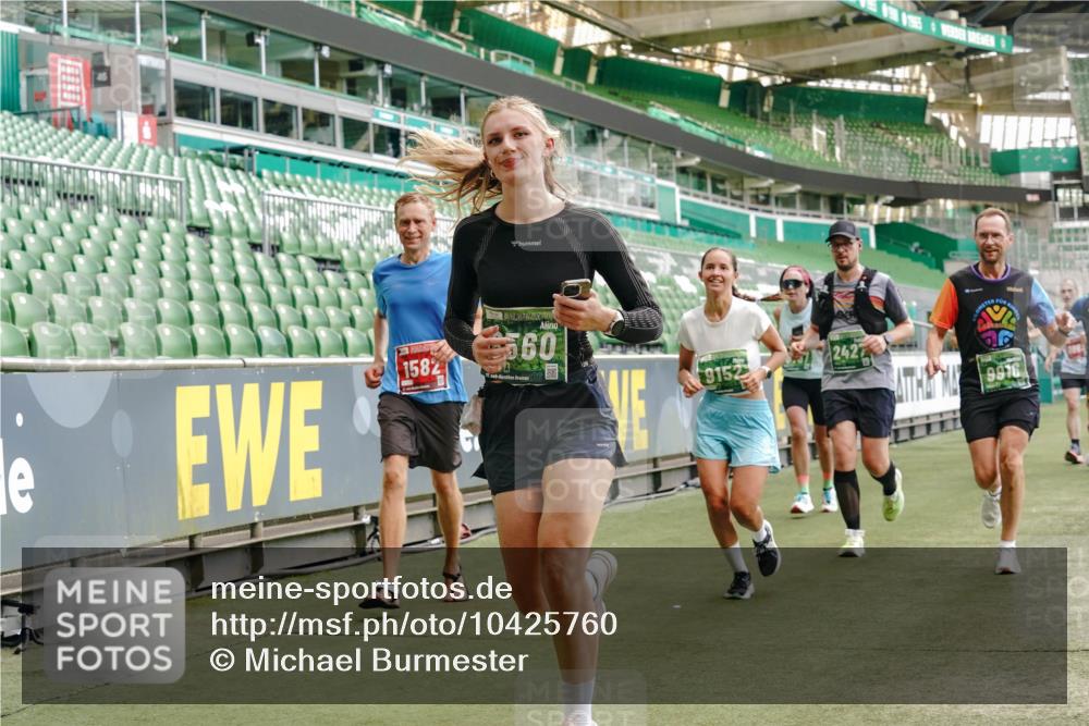 13.09.2026 - 21. swb-Marathon Bremen Michael Burmester http://msf.ph/oto/10425760 13.09.2026 13:01:56 Laufen im Stadion 150, 242, 282, 318, 440, 531, 687, 722, 930, 936, 946, 1006, 1067, 1163, 1250, 1436, 1448, 1582, 1896, 2033, 2047, 2062, 2292, 2345, 2364, 2370, 2378, 2409, 2427, 2485, 2490, 2491, 2560, 2561, 2627, 2638, 2658, 2666, 2668, 2708, 2781, 2967, 2987, 3013, 3044, 3163, 3164, 3173, 3187, 3248, 3258, 3294, 3334, 3372, 3374, 3375, 3385, 3392, 3524, 3526, 3527, 3603, 3642, 3667, 3721, 3774, 3806, 3852, 3856, 3893, 4000, 4506, 4558 meine-sportfotos.de
