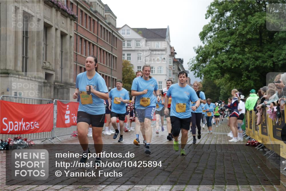 13.09.2026 - Kiel Lauf Yannick Fuchs http://msf.ph/oto/10425894 13.09.2026 11:03:22 Ziel 697, 1923, 2254, 2846, 2878, 2975, 4074, 4658, 4757, 4854, 5893, 6224, 6319, 6953, 7282, 7656, 8130, 8136, 8204, 8288, 8946, 9059, 9063, 9614, 9819, 10806, 986, 1095, 1635, 2055, 2796, 2975, 3513, 3621, 3635, 3912, 4478, 4757, 4781, 5046, 5712, 5998, 6071, 6483, 6548, 6669, 6768, 6934, 6969, 6974, 7968, 8084, 8782, 9063, 9070, 9108, 9202, 9663, 9819, 10165, 10664, 10999, 11255, 11736, 11846, 12550, 1698, 2724, 3049, 3155, 3744, 5588, 5820, 6341, 6524, 6525, 9331, 9955 meine-sportfotos.de